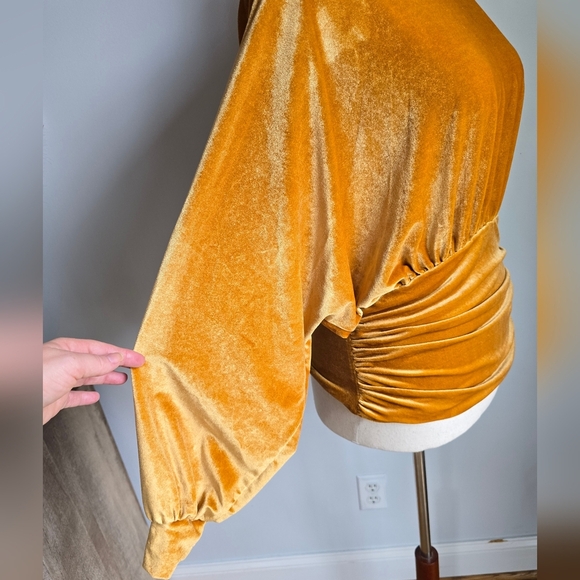 THML, Marigold Yellow Velvet Ruched Dolman Bishop Sleeve Blouse Top SZ Medium - Picture 5 of 11